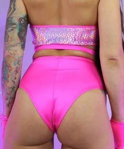 Roma New Candy Lane High Waisted Ring Detail Shorts