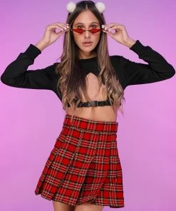 AE Buckle Keyhole Crop Top New