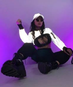 AE Extreme Crop Reflective Shrug