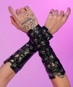 Roma Lace You Down Gloves