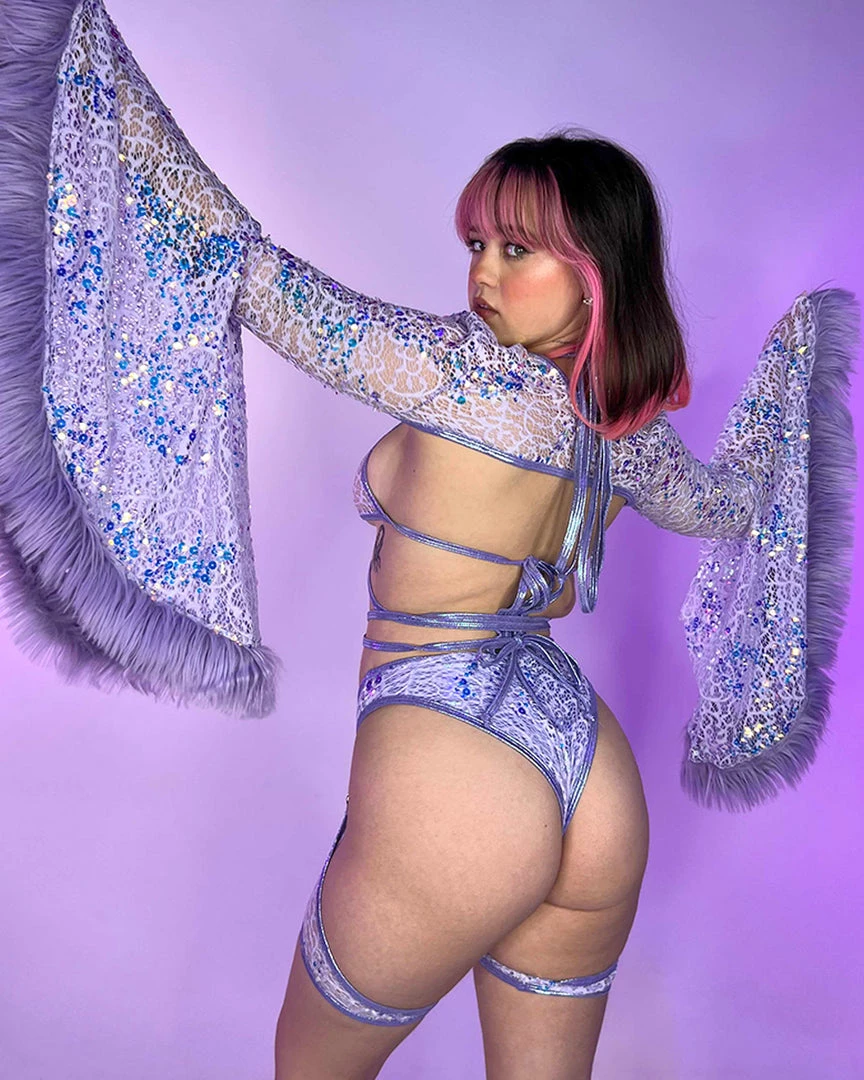 J. Valentine Lilac Sequin Fur-Trimmed Shrug New 10 J. Valentine Lilac Sequin Fur-Trimmed Shrug New