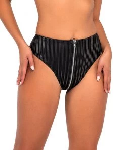Roma Womens High Fidelity Zipper Shorts