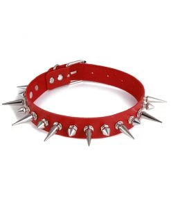 AE Not Too Close Spiked Choker