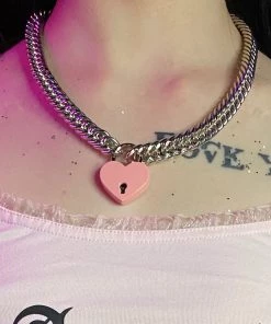 AE Heart Matte Choker