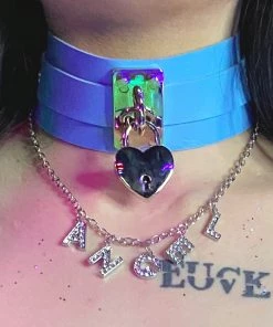 AE Womens Key To My Heart Faux Leather Choker