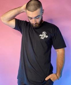 555stickers Mens Bass Head Cult Skull T