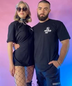 555stickers Mens Bass Head Cult Skull T