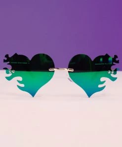 AE Womens Heart On Fire Sunglasses