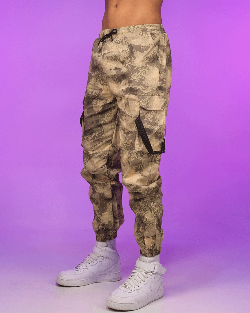 AE Khaki Camo Joggers 3 AE Khaki Camo Joggers