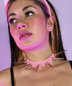 AE Move Bishh Spike Choker New