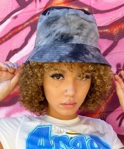 AE Womens Tie Dye Bucket Hat